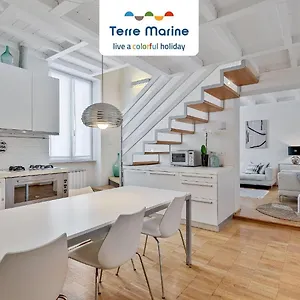 https://the-charme-terremarine.hotelitalianriviera.com